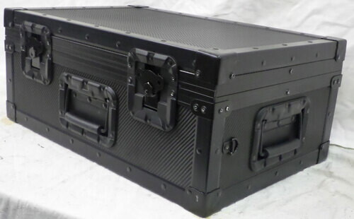 InnerSpace 7-Hole Case BlackWings