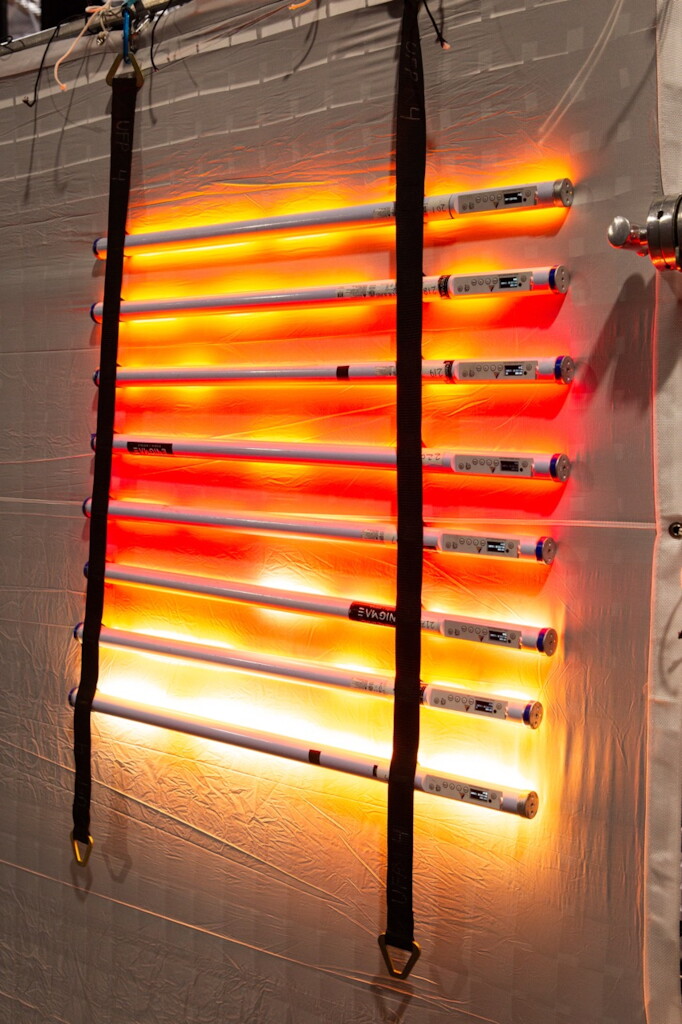 LED Tube Ladder for Quasar, Titan Tube, PavoTube, and T4c Lights - 4' (Pair)