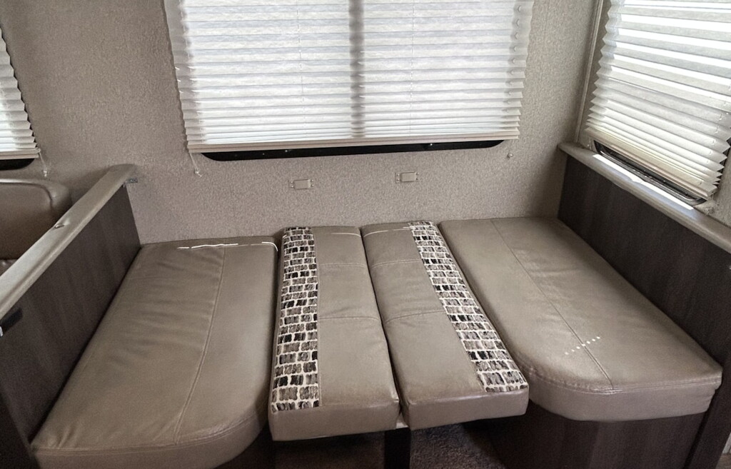 2018 Keystone RV Outback Ultra Lite 320UBH - 36ft