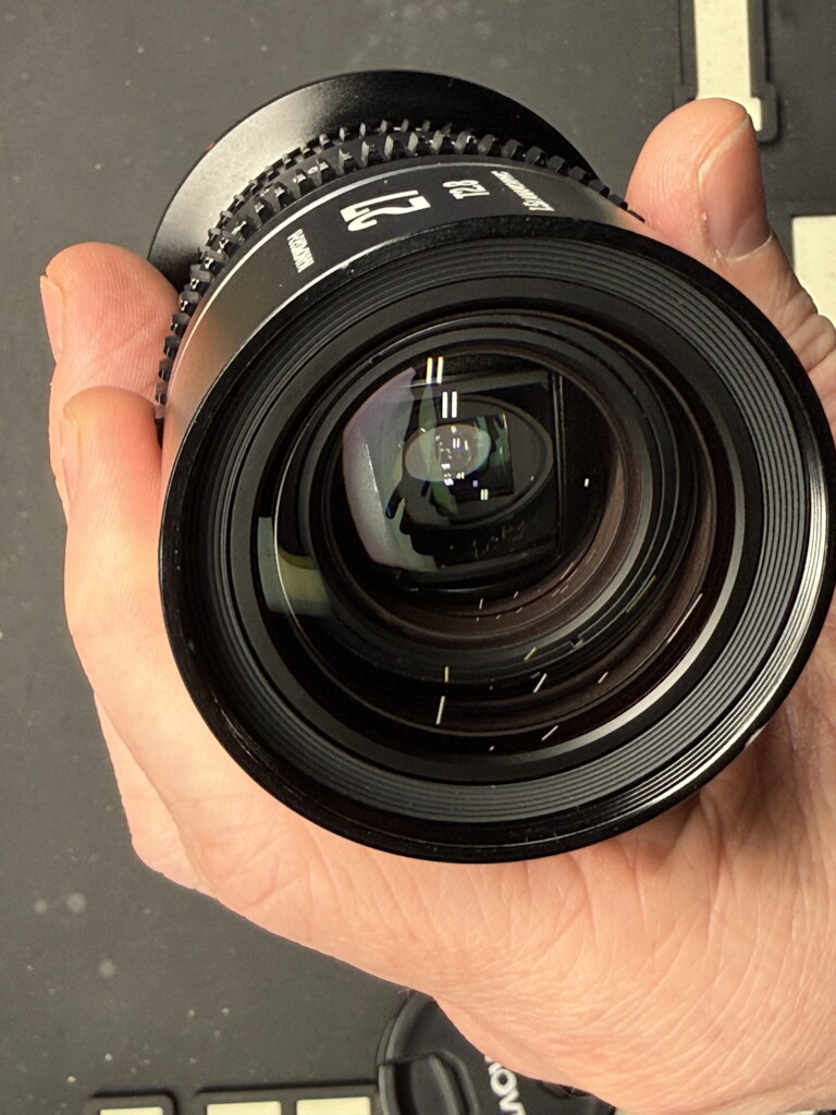 Laowa Nanomorph 27mm T2.8 1.5X Anamorphic Prime S35 (Silver Flare) (RF/DL/E)