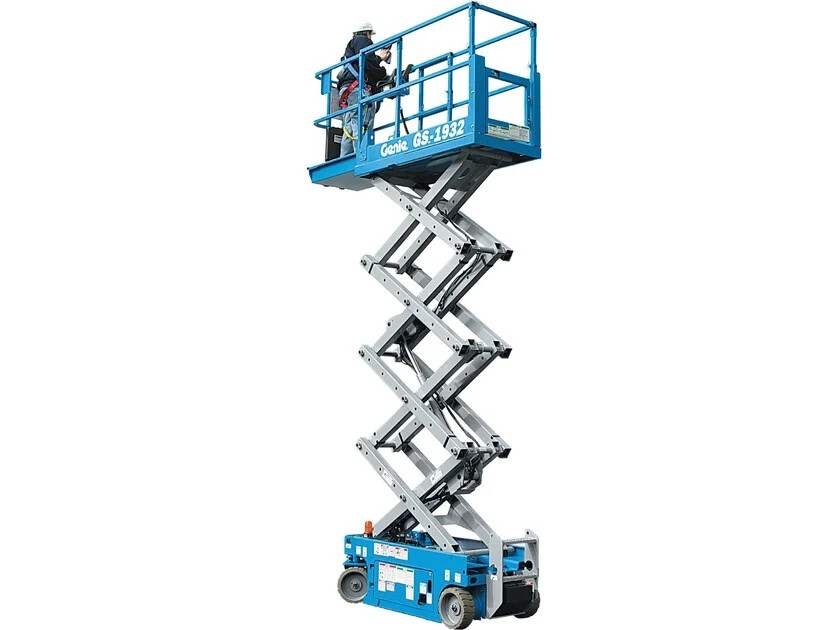 Scissor Lift - 19' Electric, 32" Wide
