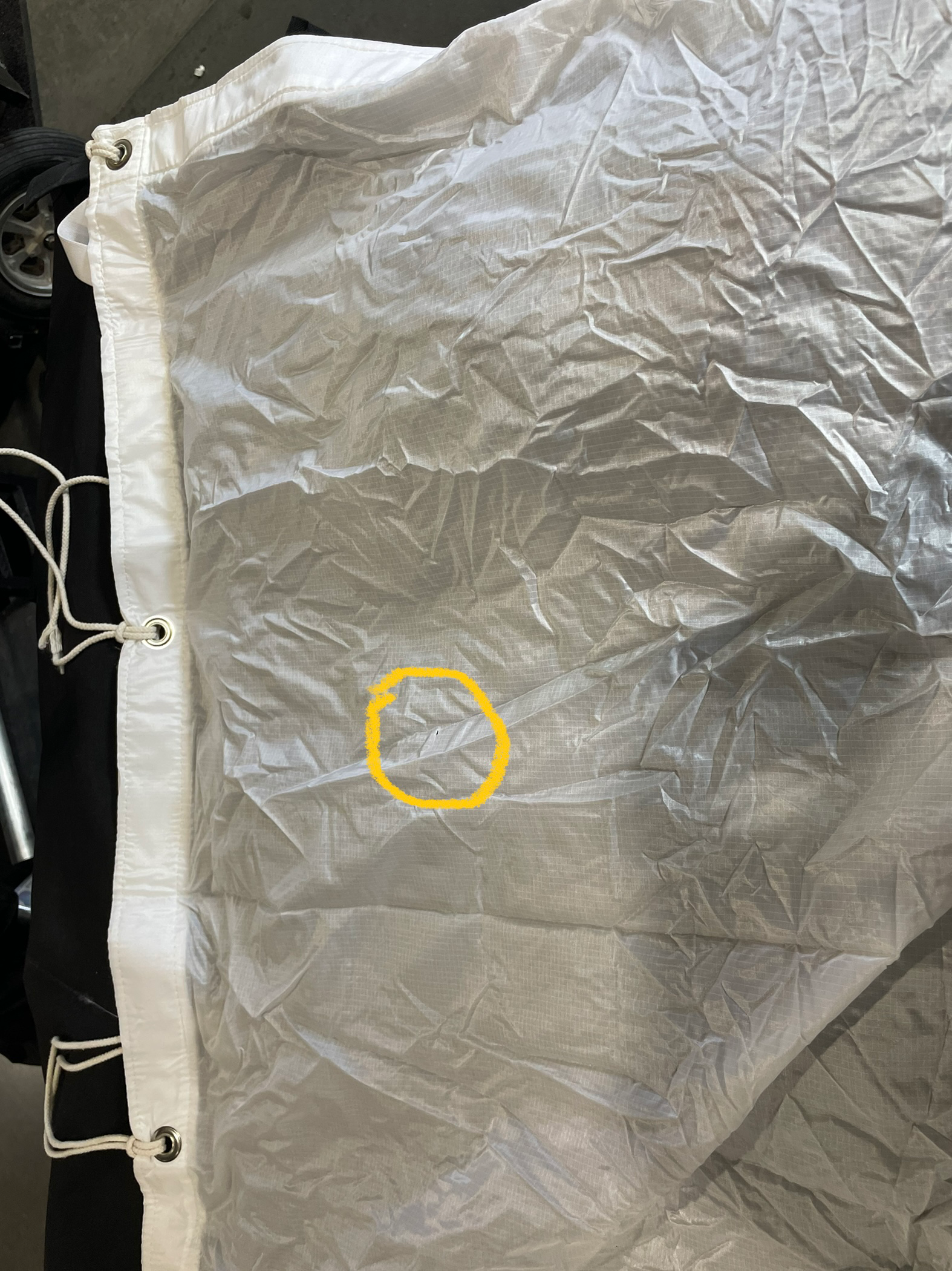 image of 4' x 4' Rag - Silent 1/2 Grid